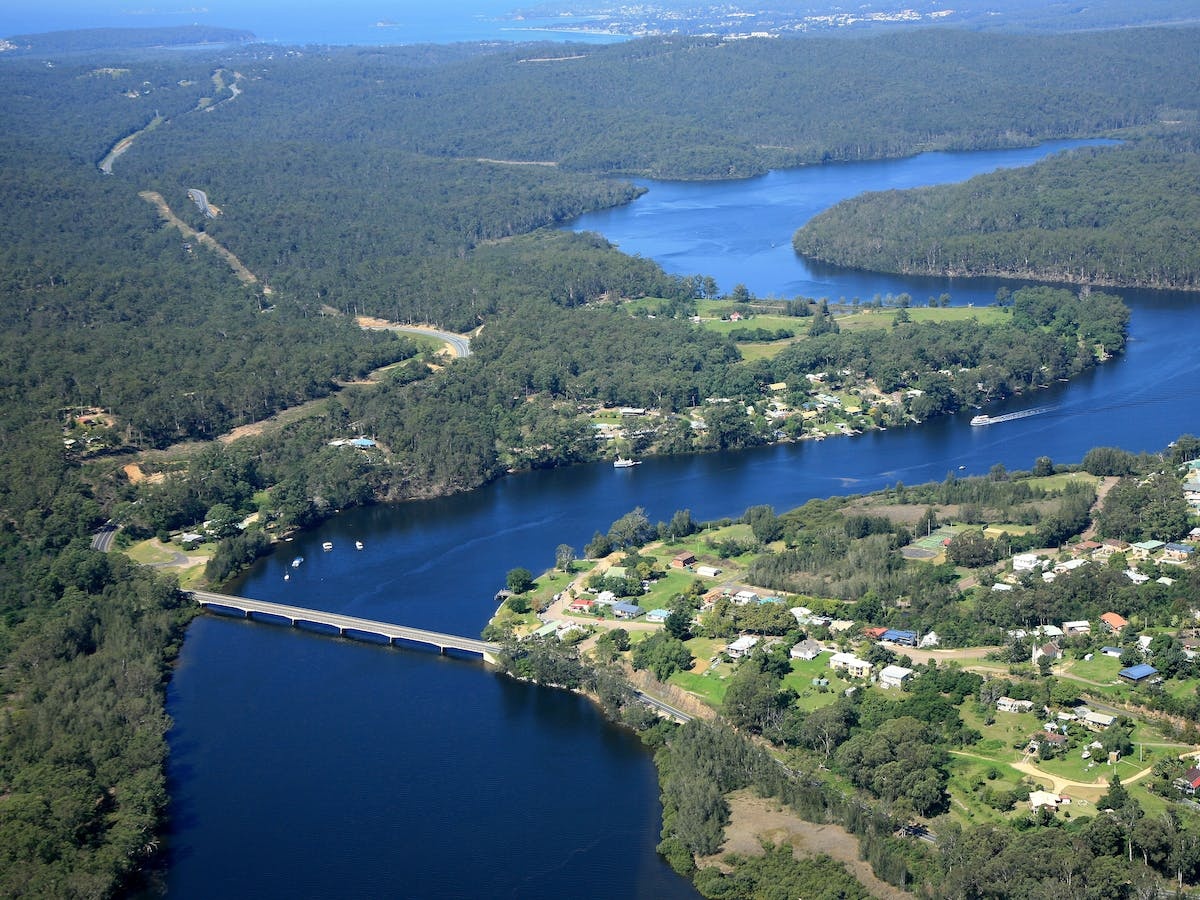Kayaking the Lower Clyde River – Batemans Bay and Nelligen