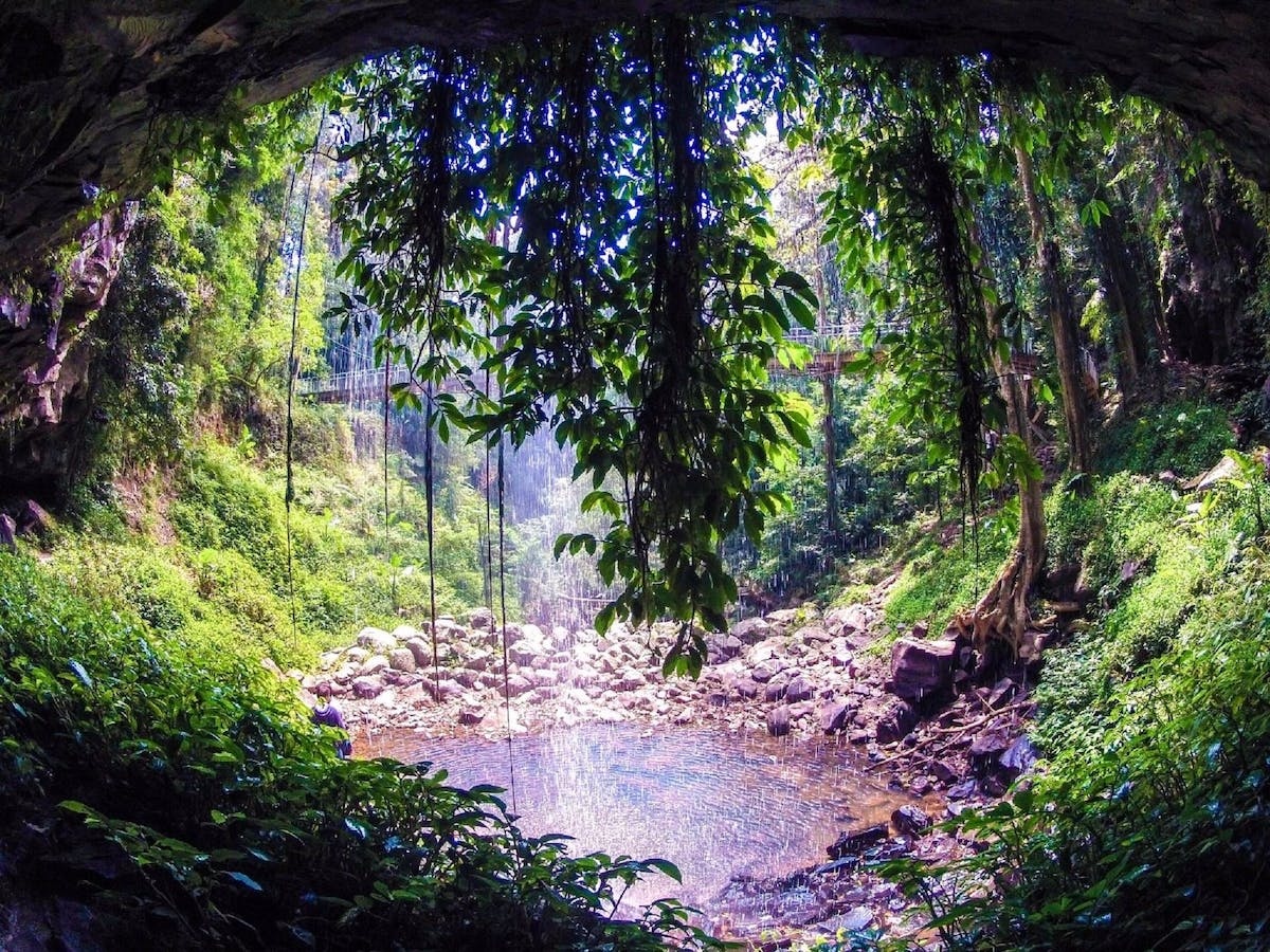 Crystal Shower Falls Walk