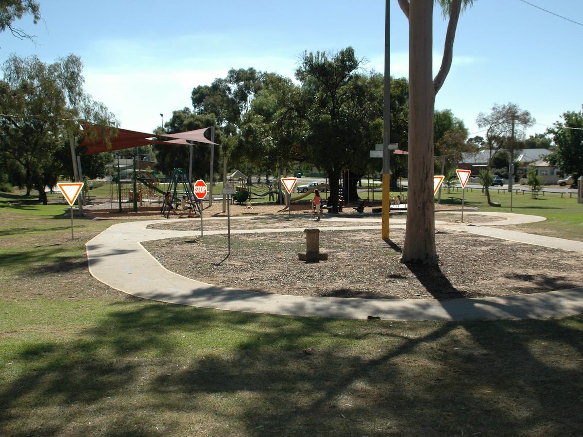 Rutherglen Apex Park