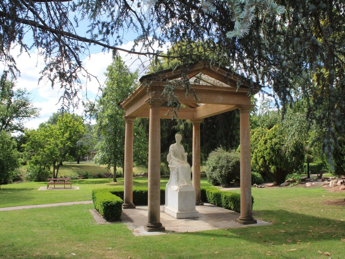 Leckie Park