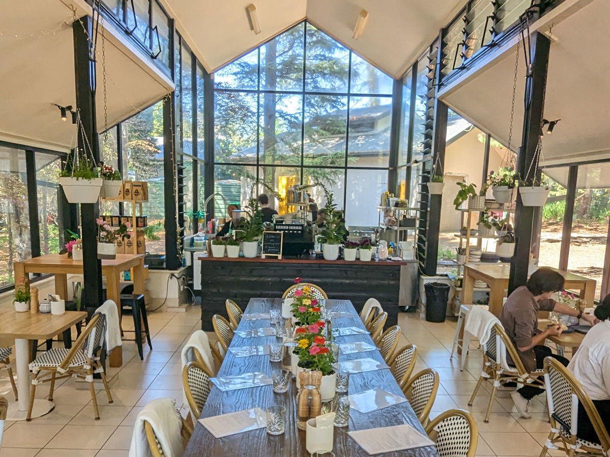 Sorensen’s Glasshouse & Gardens