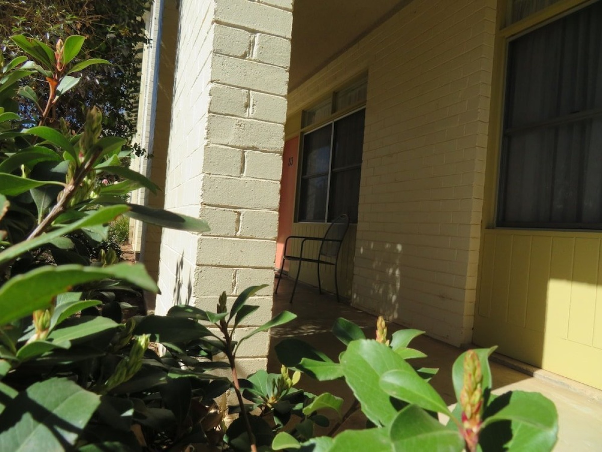 Bishops Lodge Narrandera photo