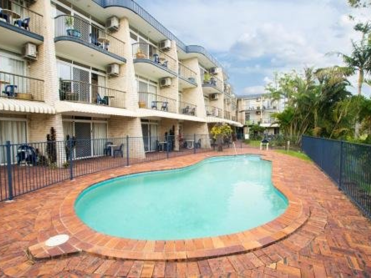 Bombora Resort – Coolangatta photo