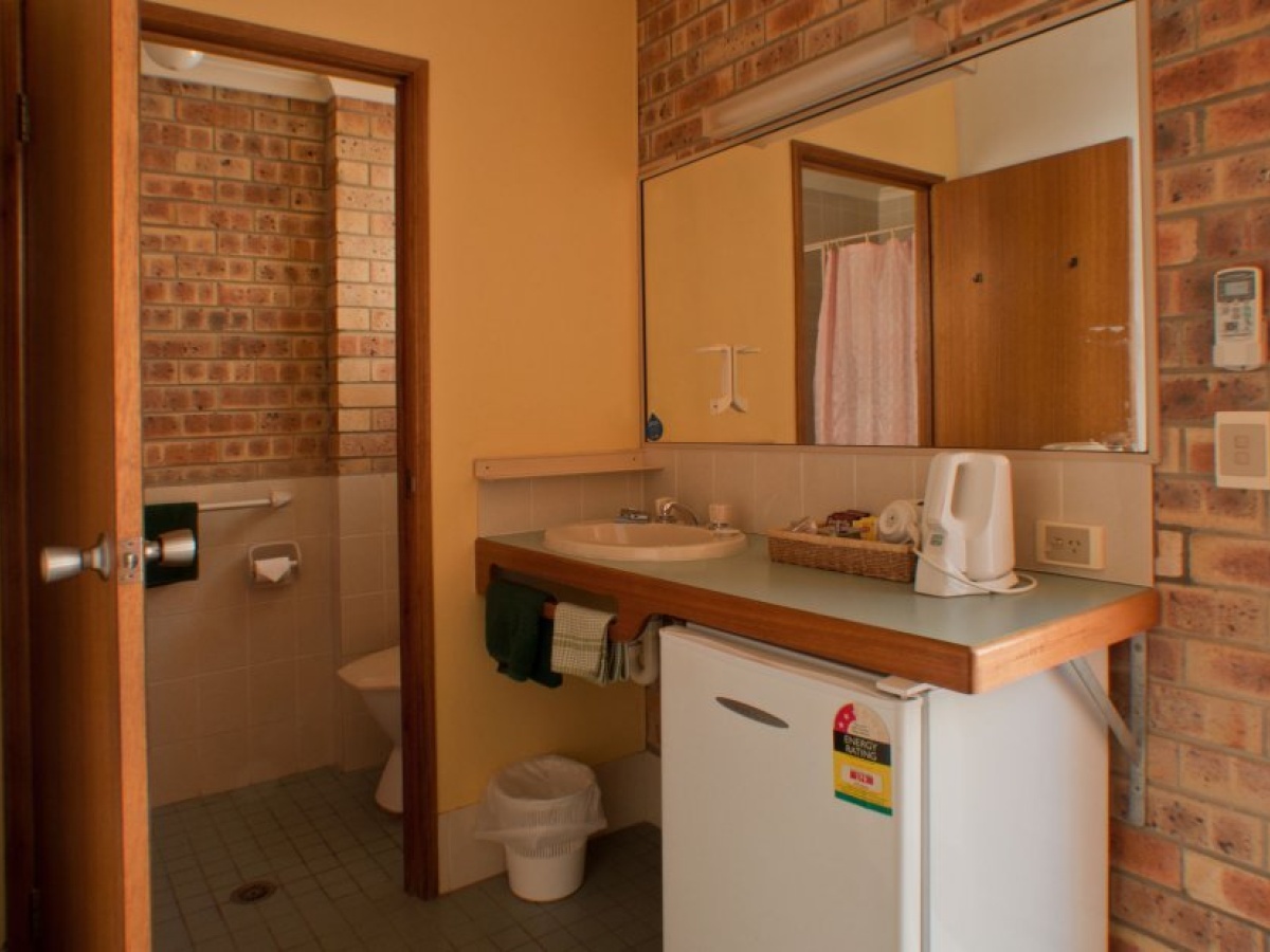 Bombora Resort – Coolangatta photo