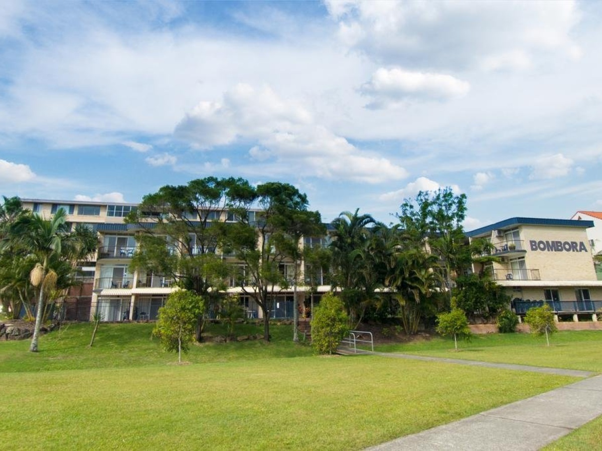 Bombora Resort – Coolangatta photo