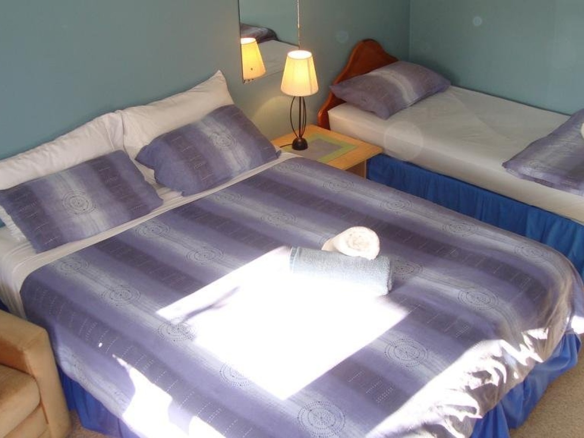 Bon Accord Backpackers photo